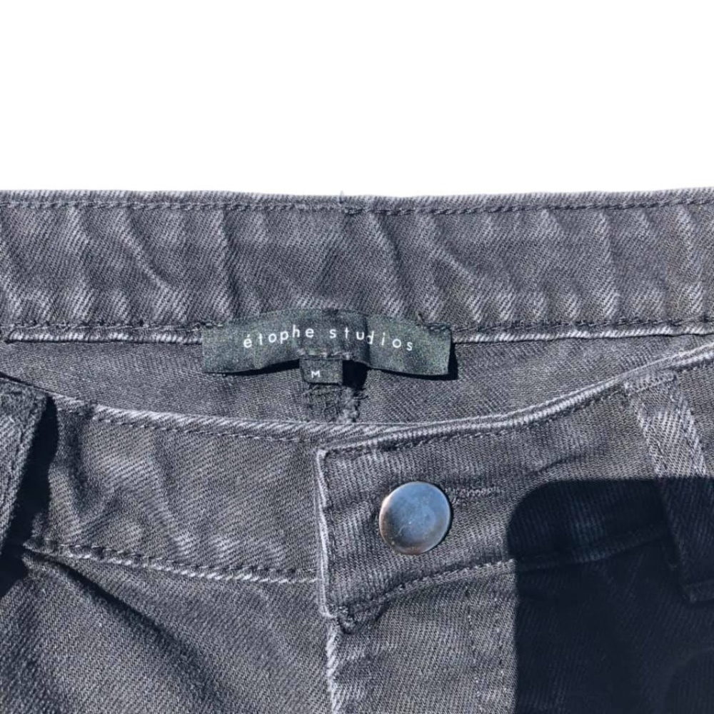 Rose Embroidered Black Cut-off Jean Shorts - Picture 3 of 3